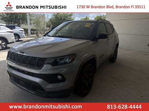 1 image of 2023 Jeep Compass Latitude