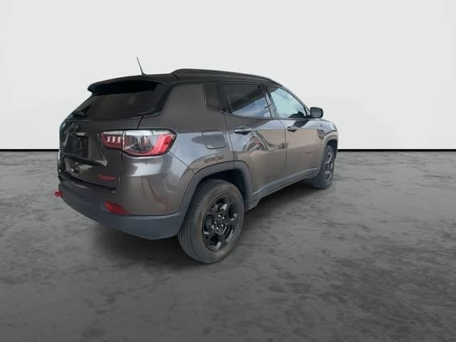 2023 Jeep Compass Trailhawk - Photo 9