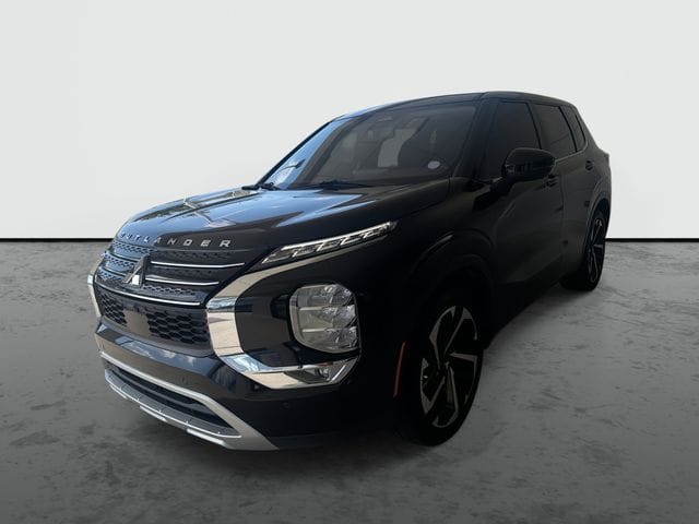 2024 Mitsubishi Outlander SE 2WD's photo