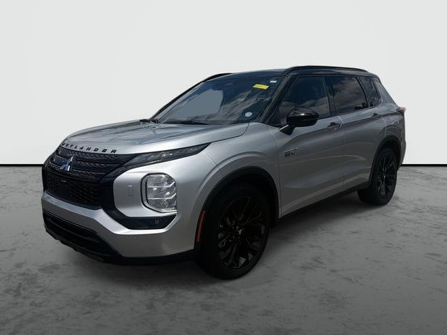 2025 Mitsubishi Outlander Plug-in Hybrid SEL Black Edition S-AWC's photo