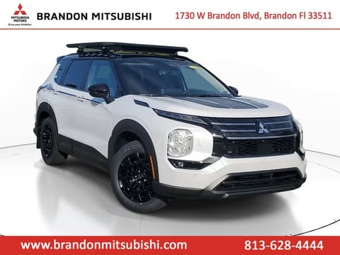 1 image of 2025 Mitsubishi Outlander Trail Edition