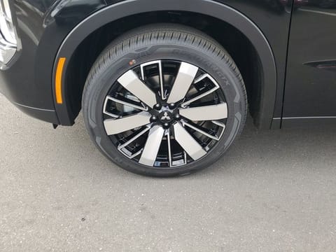 2026 Mitsubishi Outlander