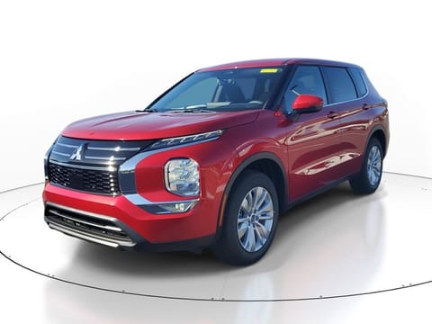 2026 Mitsubishi Outlander ES