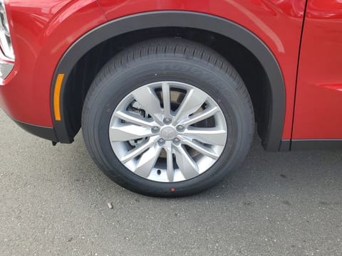 2026 Mitsubishi Outlander ES