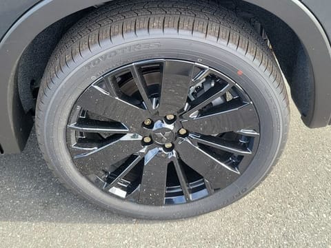 2026 Mitsubishi Outlander LE