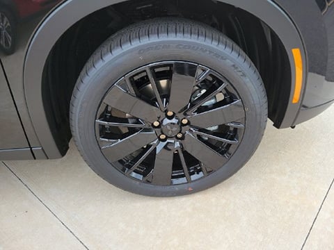 2026 Mitsubishi Outlander LE