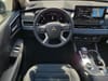 17 thumbnail image of  2026 Mitsubishi Outlander SE