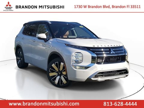 1 image of 2026 Mitsubishi Outlander SEL