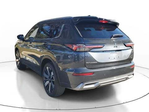 2026 Mitsubishi Outlander SEL