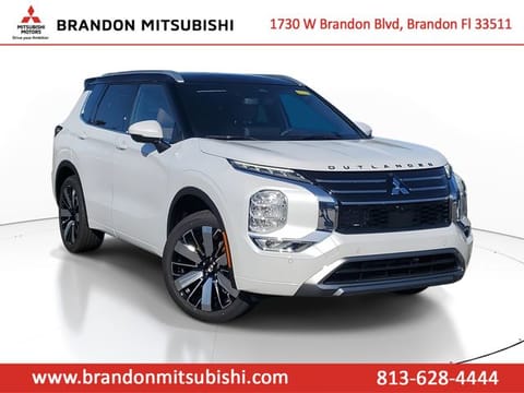1 image of 2026 Mitsubishi Outlander SEL