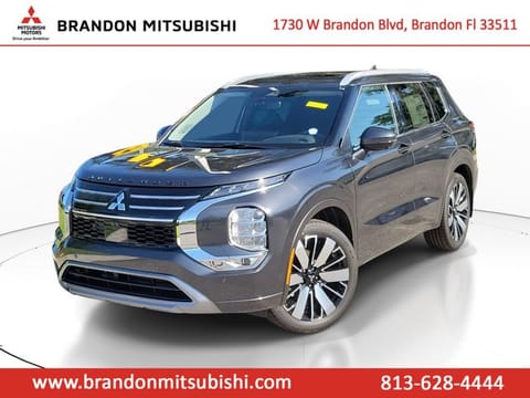1 image of 2026 Mitsubishi Outlander SEL