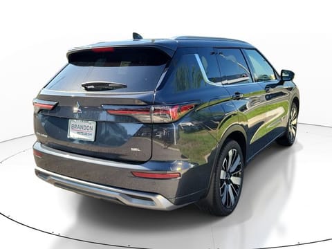 2026 Mitsubishi Outlander SEL