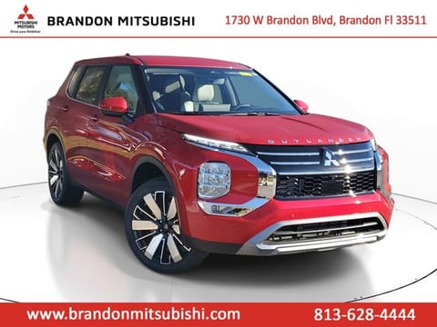 1 image of 2026 Mitsubishi Outlander SE