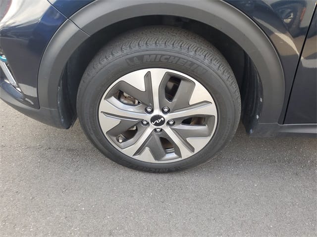 Used 2022 Kia Niro EX with VIN KNDCC3LG2N5118088 for sale in Brandon, FL