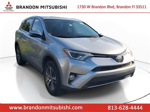 1 image of 2018 Toyota RAV4 LE