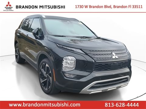 1 image of 2024 Mitsubishi Outlander SEL Platinum Edition