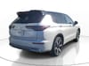 7 thumbnail image of  2026 Mitsubishi Outlander SEL