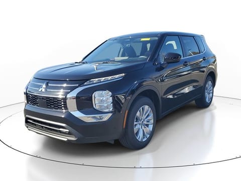 2026 Mitsubishi Outlander ES