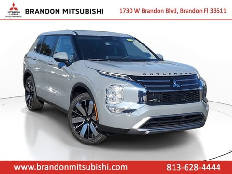 1 image of 2026 Mitsubishi Outlander SE