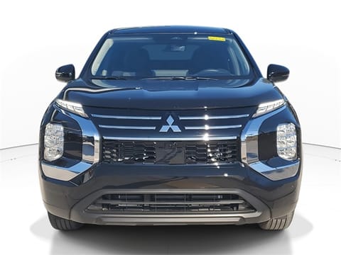 2025 Mitsubishi Outlander ES