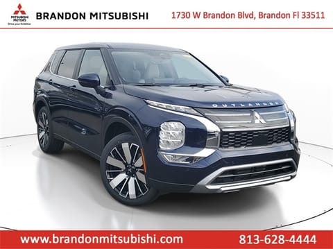 1 image of 2025 Mitsubishi Outlander SE