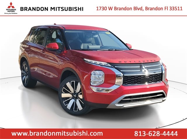 2025 Mitsubishi Outlander SE's photo