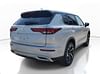 7 thumbnail image of  2024 Mitsubishi Outlander SE