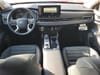 13 thumbnail image of  2025 Mitsubishi Outlander SE