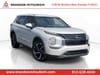 1 placeholder image of  2022 Mitsubishi Outlander ES