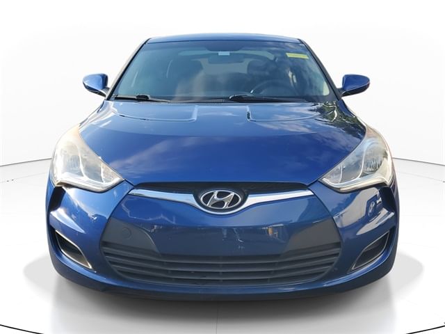 Used 2016 Hyundai Veloster Base with VIN KMHTC6AD0GU283197 for sale in Brandon, FL