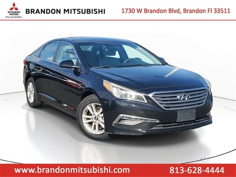 1 image of 2015 Hyundai Sonata SE
