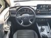 17 thumbnail image of  2023 Mitsubishi Outlander SE