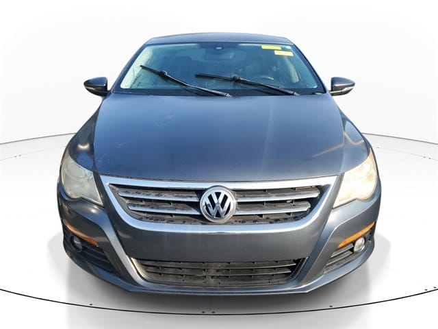 Used 2010 Volkswagen CC Sport with VIN WVWMN7AN7AE562245 for sale in Brandon, FL