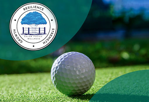 Logotipo del 3er Torneo Anual de Golf de Bienestar de la Policía de Salem, con una pelota de golf en el césped.