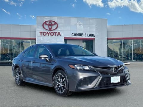 1 image of 2023 Toyota Camry SE
