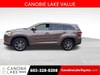 4 thumbnail image of  2017 Toyota Highlander XLE