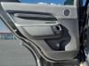 29 thumbnail image of  2018 Land Rover Discovery HSE