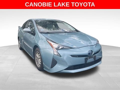 1 image of 2017 Toyota Prius Four