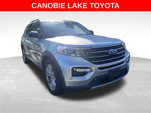 1 image of 2021 Ford Explorer XLT