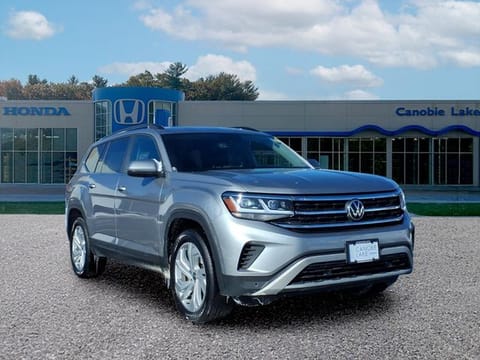 1 image of 2021 Volkswagen Atlas 2.0T SE w/Technology