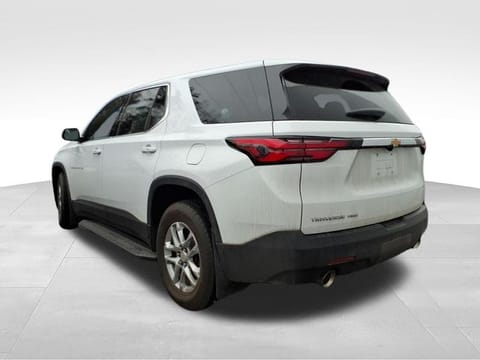 2022 Chevrolet Traverse LS