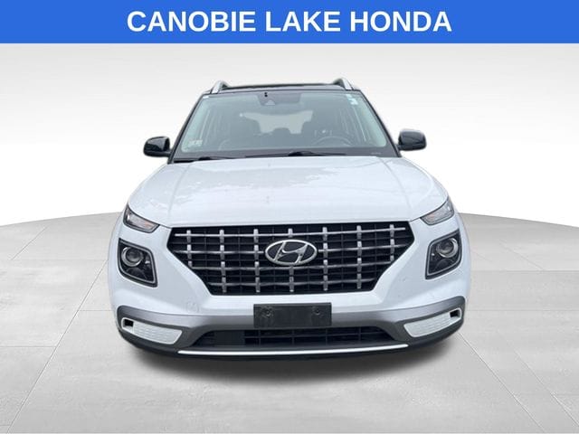 Used 2022 Hyundai Venue Limited with VIN KMHRC8A38NU160466 for sale in Salem, NH