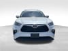 2 thumbnail image of  2022 Toyota Highlander XLE