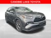 1 thumbnail image of  2022 Toyota Highlander XLE