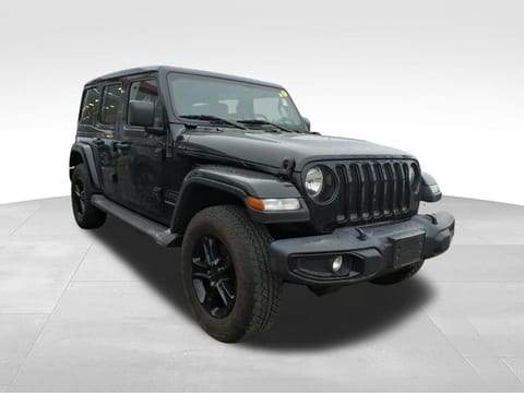 1 imagen de 2023 Jeep Wrangler Altitude