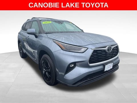 imagen de 2023 Toyota Highlander XLE