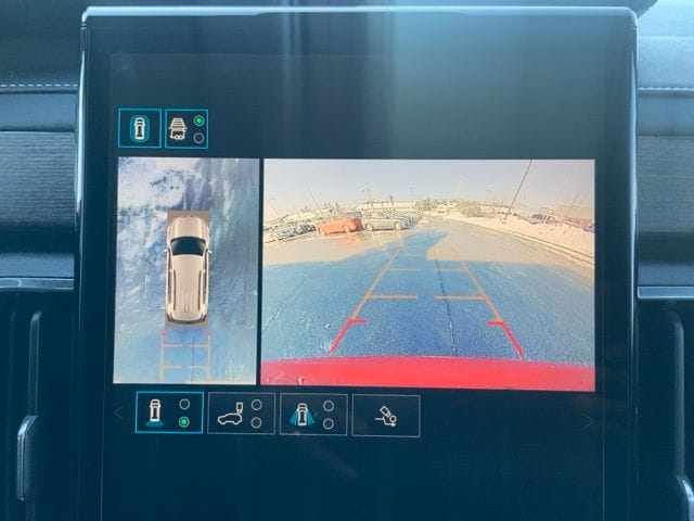 2024 GMC Acadia Denali - Photo 28