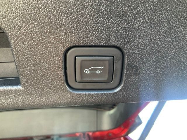 2024 GMC Acadia Denali - Photo 10