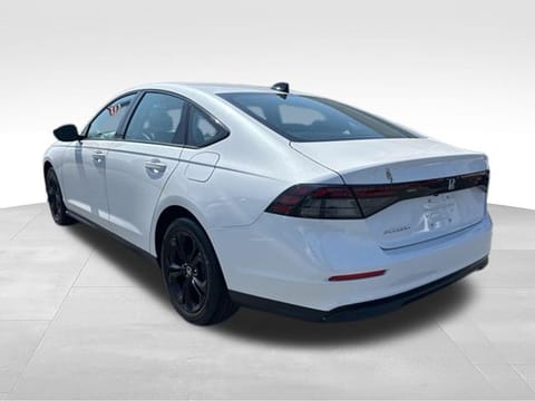 2025 Honda Accord SE