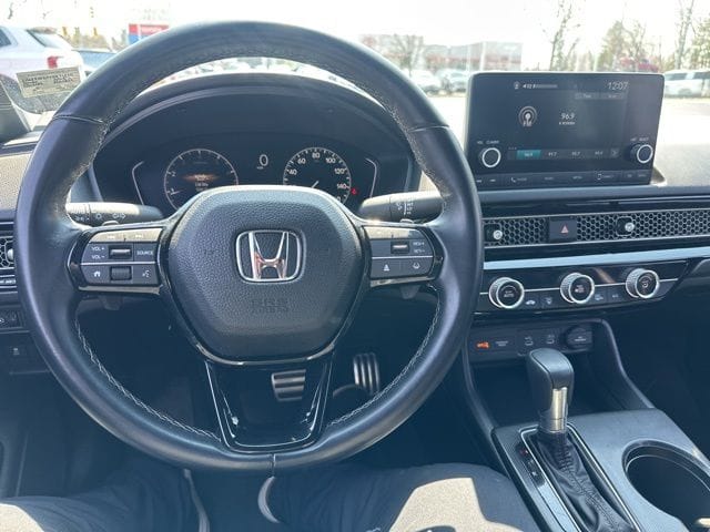2025 Honda Civic Sport - Photo 14